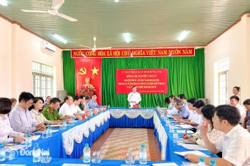 Chủ tịch UBND tỉnh Nguyễn Văn Út làm việc với Ban Quản lý Cửa khẩu Quốc tế Hoa Lư