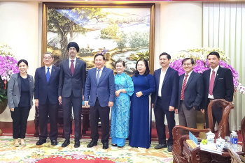 Chủ tịch UBND tỉnh Đồng Nai Nguyễn Văn Út tiếp Đại sứ Đặc mệnh toàn quyền Singapore tại Việt Nam