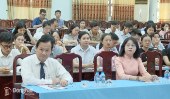 Đảng ủy UBND tỉnh tổ chức khai giảng lớp bồi dưỡng nhận thức về Đảng