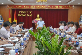 Phó Bí thư Tỉnh ủy Thái Bảo làm việc với các trung tâm chính trị