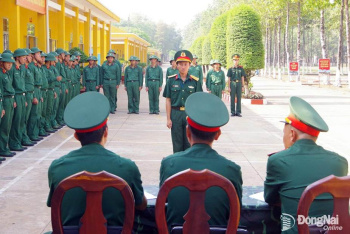 Quân khu 7 kiểm tra công tác huấn luyện chiến sĩ mới tại Đồng Nai
