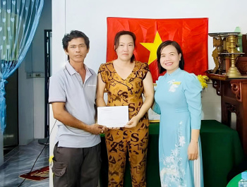 Trao tặng 2 căn nhà Đại đoàn kết cho hộ khó khăn tại xã Nhơn Trạch