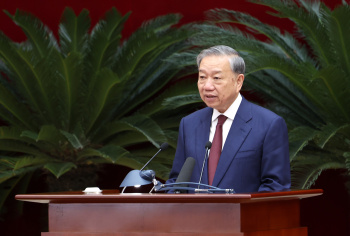 Tổng Bí thư Tô Lâm: Quán triệt sâu sắc "Bốn kiên định' về chính trị tư tưởng; "Bốn nguyên tắc" về tăng trưởng