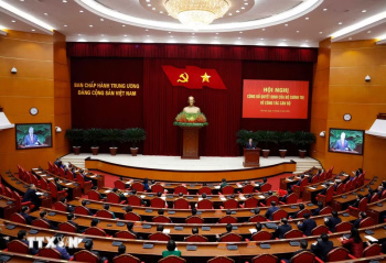 Hội nghị công bố Quyết định của Bộ Chính trị về công tác cán bộ