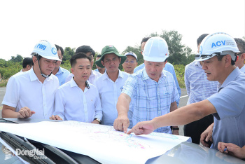 Chủ tịch UBND tỉnh Nguyễn Văn Út kiểm tra thực tế công tác giải phóng mặt bằng Dự án Hương lộ 2