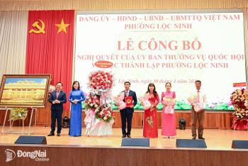 Công bố nghị quyết của Ủy ban Thường vụ Quốc hội về thành lập phường Lộc Ninh