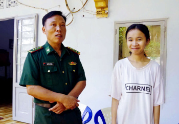 Người lính quân hàm xanh: Điểm tựa cho học trò nghèo nơi biên giới