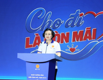 Phó Thủ tướng Phạm Thị Thanh Trà chia sẻ câu chuyện xúc động, trực tiếp đăng ký hiến tặng mô, tạng