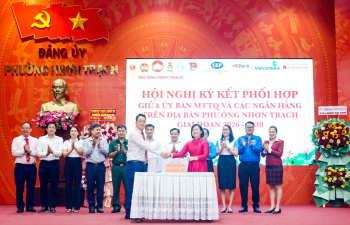 Ký kết phối hợp giữa Uỷ ban MTTQ Việt Nam phường Nhơn Trạch với các ngân hàng