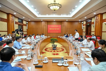 Nâng cao chất lượng hoạt động của bộ máy hệ thống chính trị và chính quyền địa phương 2 cấp