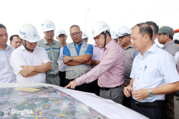 Chuẩn bị làm 2 tuyến metro kết nối Sân bay Long Thành
