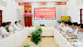 Phó Bí thư Thành ủy Võ Tấn Đức làm việc với các phường Bình Long, Minh Hưng