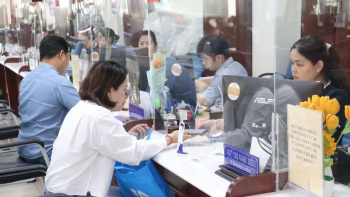 Thủ tướng yêu cầu tiếp tục rà soát để cắt giảm, đơn giản hóa thủ tục hành chính