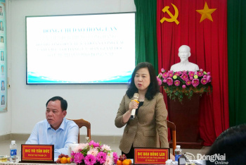 Bộ trưởng Bộ Y tế Đào Hồng Lan làm việc với ngành y tế Đồng Nai