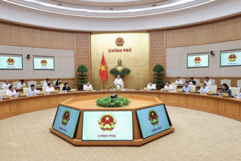 Thủ tướng Lê Minh Hưng chủ trì phiên họp Chính phủ thường kỳ...