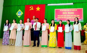 Xã Phước An trao quyết định tuyển dụng 42 viên chức ngành Giáo dục năm 2026