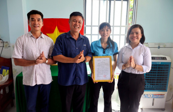 Phường Nhơn Trạch trao tặng “Mái ấm Công đoàn” cho đoàn viên có hoàn cảnh khó khăn