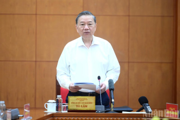 [Ảnh] Tổng Bí thư, Chủ tịch nước Tô Lâm làm việc với Đảng ủy...