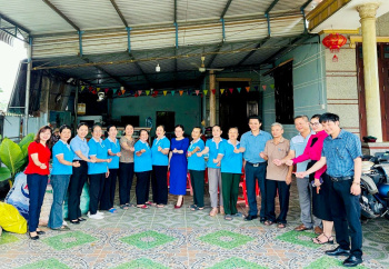 Sức lan tỏa từ mô hình biến phế liệu thành thẻ bảo hiểm y tế