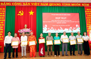 Xã Nghĩa Trung chúc thọ, mừng thọ 184 người cao tuổi
