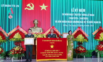 Lữ đoàn 26, Quân khu 7 đón nhận Huân chương Bảo vệ Tổ quốc hạng Ba