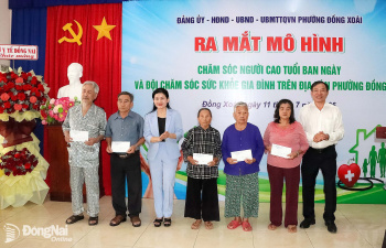 Phường Đồng Xoài ra mắt 2 mô hình chăm sóc sức khỏe người dân