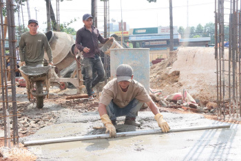 Phuoc Long Ward advances development through key...