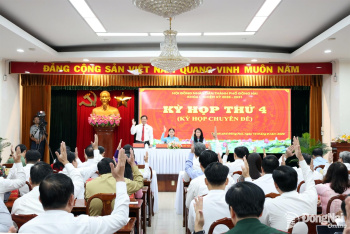 Bế mạc Kỳ họp thứ 4 (chuyên đề) HĐND thành phố Đồng Nai