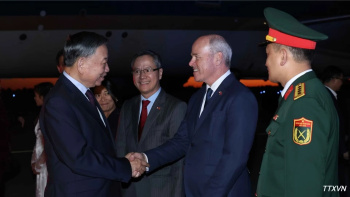 [Ảnh] Tổng Bí thư, Chủ tịch nước Tô Lâm bắt đầu chuyến thăm...
