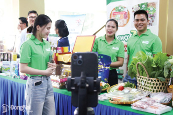 PGS.TS Phùng Thế Đông, chuyên gia kinh tế của Bộ Tài chính:...