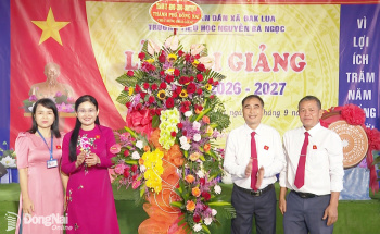 Đồng chí Tôn Ngọc Hạnh, Ủy viên Trung ương Đảng, Phó Bí thư...