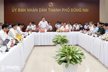 Chuyển mạnh từ tư duy ‘theo dõi tiến độ’ sang ‘chịu trách...