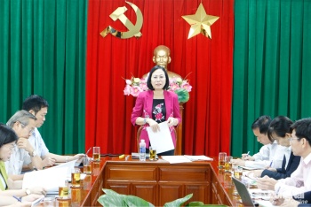 Đảm bảo thuận lợi cho người dân tiếp cận nguồn vốn chính...