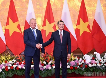 [Ảnh] Thủ tướng Lê Minh Hưng chủ trì lễ đón, hội đàm với Thủ...