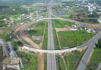 Nghiên cứu bố trí trạm cân kiểm soát tải trọng xe tại nút...