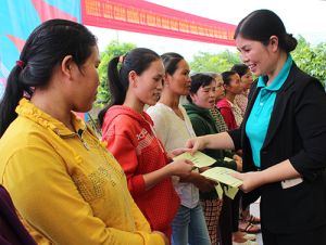 Công tác Dân vận năm 2016: Đóng góp tích cực vào sự phát triển kinh tế - xã hội