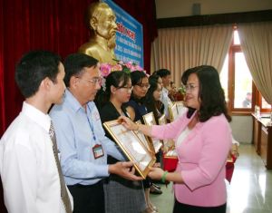 Đảm bảo đúng, đủ các chế độ cho đối tượng bảo trợ xã hội