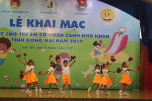 1.260 trẻ em có hoàn cảnh khó khăn tham dự trại hè “Mùa hè an toàn”