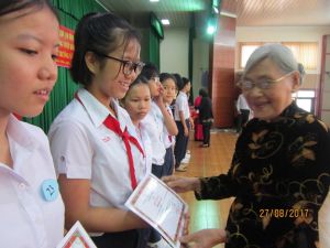 Trao tặng 125 học bổng cho học sinh nghèo vượt khó TP. Biên Hòa