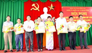 Phát triển Đảng nên đi vào thực chất