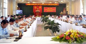 Đánh giá toàn diện, xác định giải pháp thúc đẩy phát triển kinh tế - xã hội