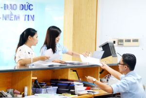 Thu ngân sách thời biến động