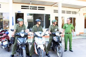 Để dân tin yêu và ủng hộ