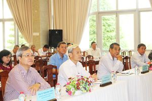 Bồi dưỡng, cập nhật kiến thức cho cán bộ chủ chốt các cấp