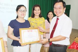 Nâng cao trình độ, y đức để phục vụ người bệnh tốt hơn