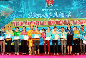 Chăm lo Tết cho đoàn viên, người lao động, gia đình chính sách