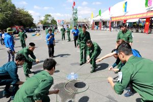 ​Hăng hái lên đường nhập ngũ