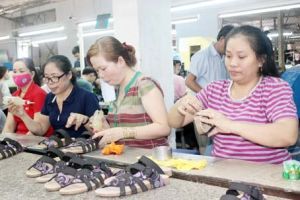 3 tháng, xuất siêu gần 700 triệu USD