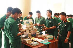 Phát huy truyền thống Bộ đội Cụ Hồ