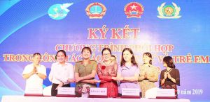 Ký kết phối hợp bảo vệ phụ nữ và trẻ em gái giai đoạn 2019-2022 Đề xuất nhiều giải pháp phòng ngừa tội phạm và tệ nạn xã hội trong giới nữ